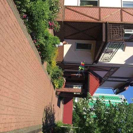 Home Comfort Livoberezhna IEC Kiev Eksteriør bilde