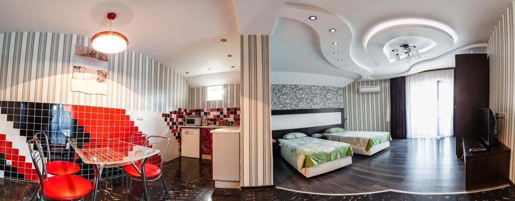 Home Comfort Livoberezhna IEC Kiev Eksteriør bilde