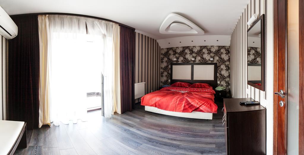 Home Comfort Livoberezhna IEC Kiev Eksteriør bilde