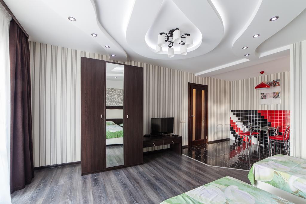 Home Comfort Livoberezhna IEC Kiev Eksteriør bilde