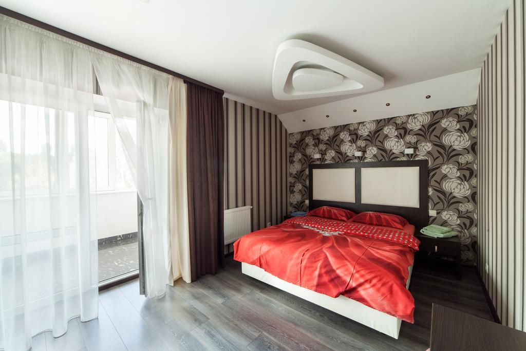 Home Comfort Livoberezhna IEC Kiev Eksteriør bilde