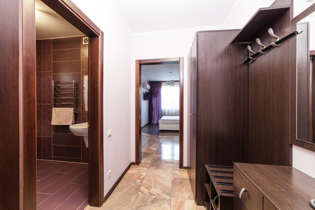 Home Comfort Livoberezhna IEC Kiev Eksteriør bilde