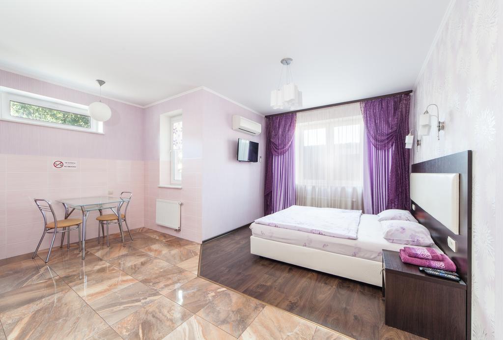 Home Comfort Livoberezhna IEC Kiev Eksteriør bilde