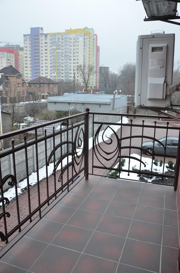 Home Comfort Livoberezhna IEC Kiev Eksteriør bilde