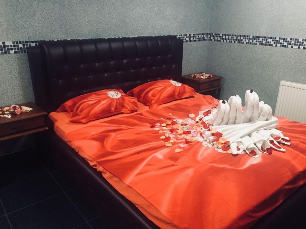 Home Comfort Livoberezhna IEC Kiev Eksteriør bilde